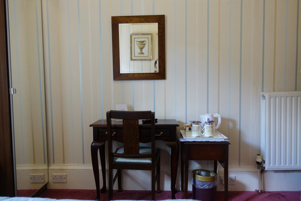 Guest house Ashgrove House