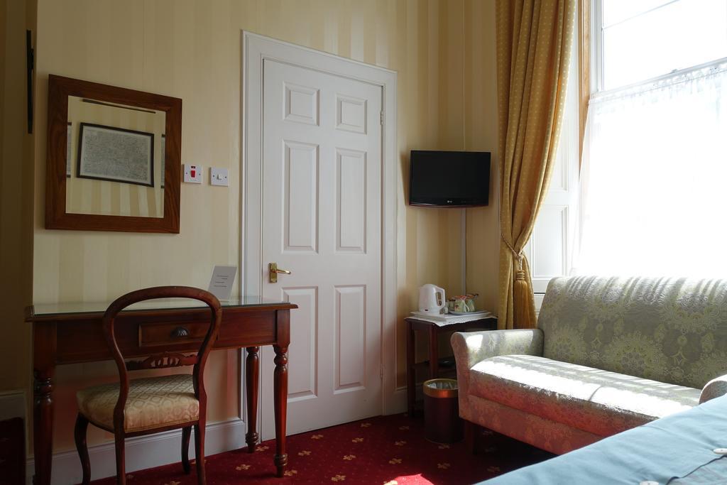Guest house Ashgrove House 3*